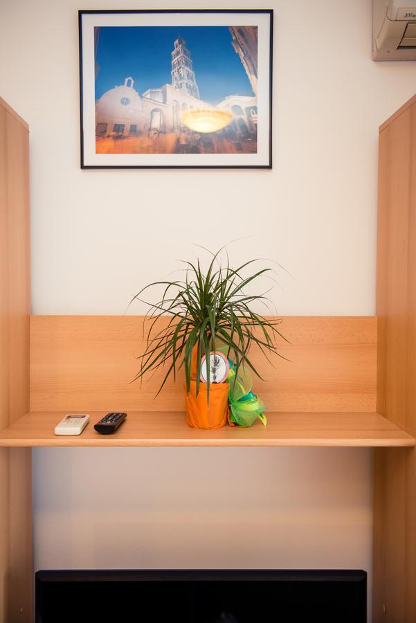 Apartamento Studio Jere near sea Split Exterior foto