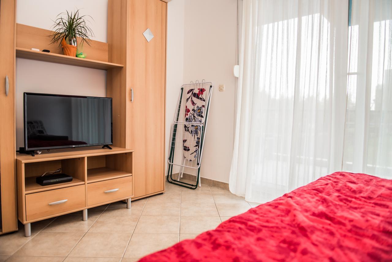 Apartamento Studio Jere near sea Split Exterior foto