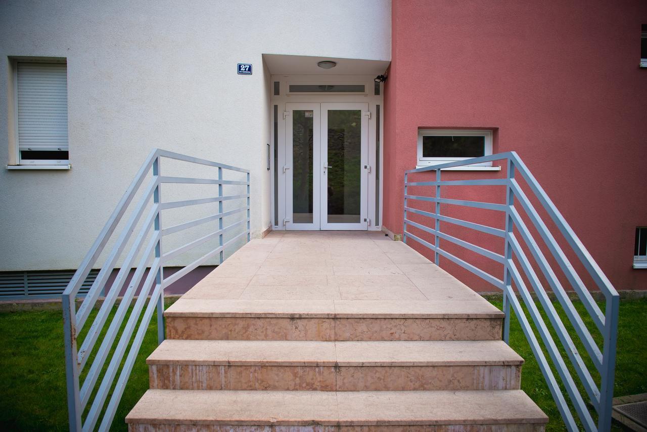Apartamento Studio Jere near sea Split Exterior foto
