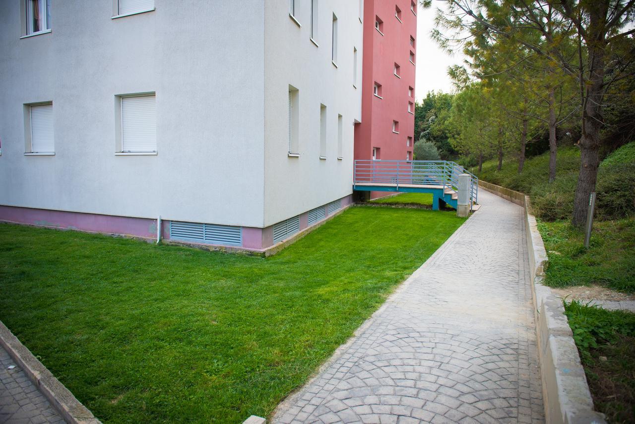 Apartamento Studio Jere near sea Split Exterior foto